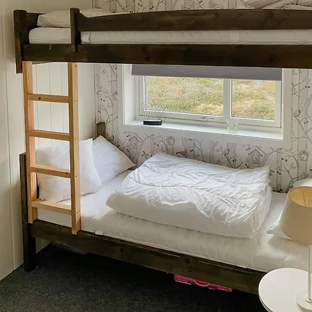 Seafront Retreat With Panoramic Mountain Views Casa de Férias *